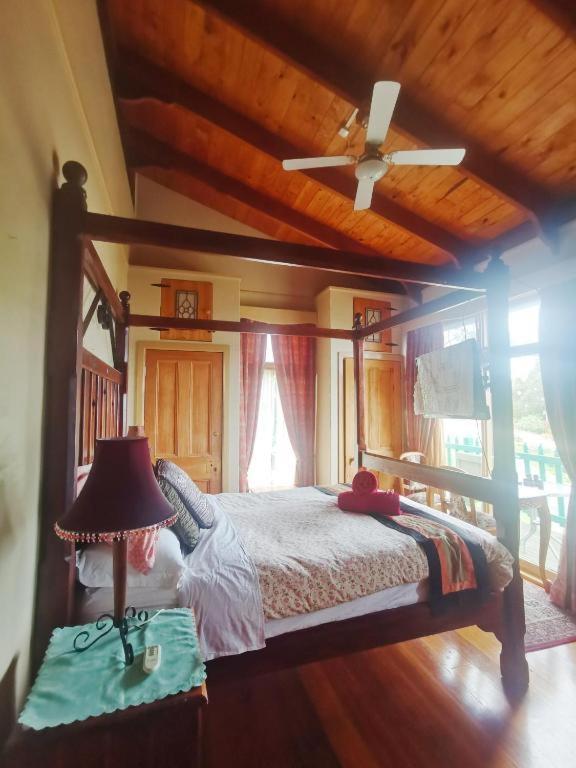 The Goat And Goose Bed & Breakfast Лейкс-Ентранс Номер фото