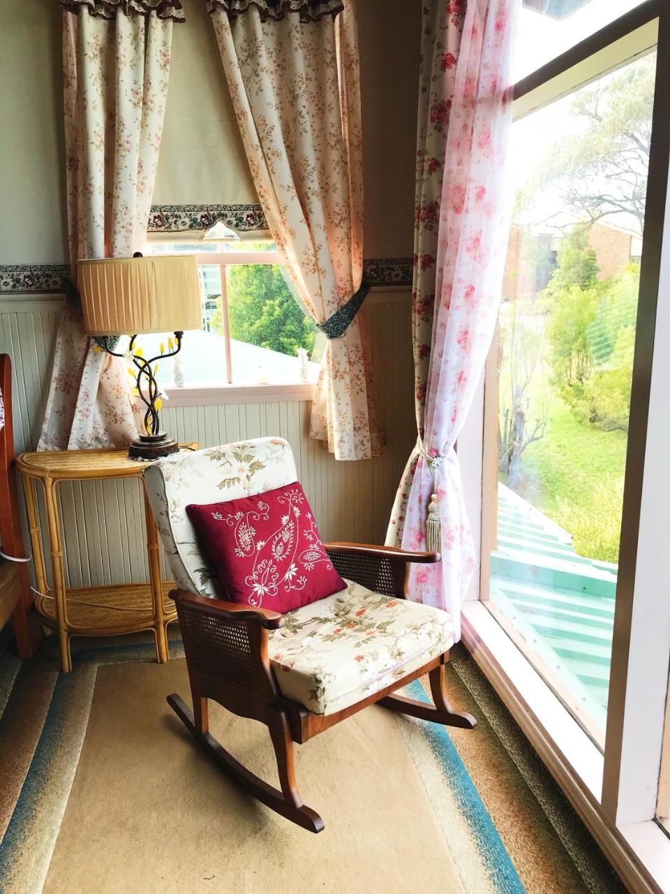 The Goat And Goose Bed & Breakfast Лейкс-Ентранс Екстер'єр фото